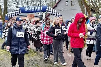 Пешеходный марафон в Южном парке прошли более двух тысяч человек Пешеходный марафон в Южном парке прошли более двух тысяч человек