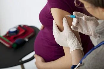 Вакцинация от гриппа беременных женщин Вакцинация от гриппа беременных женщин