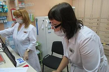 Большинство противовирусных препаратов в аптечной сети региона отпускается без рецепта Большинство противовирусных препаратов в аптечной сети региона отпускается без рецепта